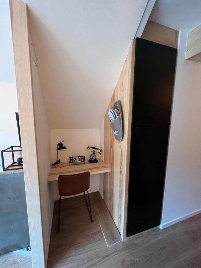 Appartement Aux Pieds Des Pistes De Ski Laveissière エクステリア 写真